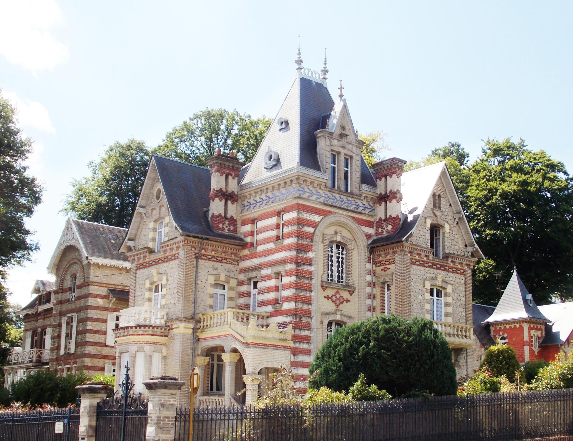 Bagnoles orne villa belle epoque castel 1920x1478